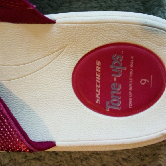 Skechers flip flops - Picture 2 of 8